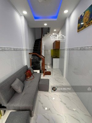 nhà mới 3 tầng 2.75 tỷ ni sư huỳnh liên, p.10 - tân bình 2,6m x 7,5m