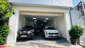 bán nhà mặt tiền kết hợp ở & kinh doanh full nội thất cao cấp nở hậu 9,6m x 22m