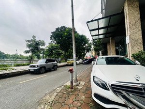 bán! hàng hiếm khu hồ ba mẫu - 72m2 - 20m ra đường ô tô tránh - 20.99 tỷ!