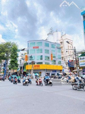 siêu hiếm có 1 0 2 !!! góc 2 đường trần quang khải.p tân định-q1.dt:8x15. 6 tầng giá 82 tỷ