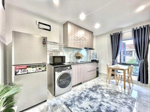 khai trương chuỗi căn hộ dạng stu/1pn bancol gần sân bay tân sơn nhất_lăng cha cả q.tb