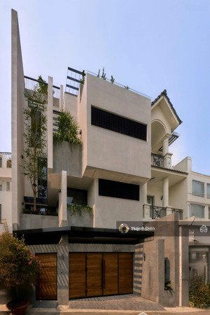 hàng kín chưa có trên thị trường. góc 2mt khu compound đường trần não. 12x16m cn: 162m. giá 52 tỷ