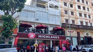 vị trí rất đẹp ! bán nhà góc 2 mặt tiền 70b phan đăng lưu | 9x30m | 2 tầng | hđt: 250tr/tháng