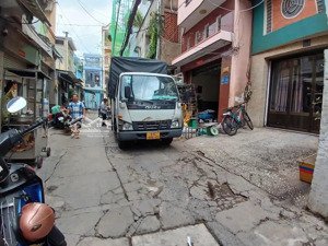 hàng hiếm giá rẻ nguyễn đình chính - phú nhuận, dt 120m2 lửng 4 tầng chỉ với 16,5 tỷ thương lượng