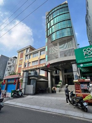 bán tòa nhà hẻm phan đăng lưu, q.bình thạnh. dt 7.5x17.5 . kc hầm 6 tầng. hđ 150tr/th. giá 24 tỷ