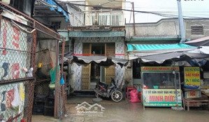 chủ gởi bán nhà bửu hoà 1 trệt 1 lầu mặt tiền chợ chợ đồn,3x16,5=48m2, sổ riêng, thổ cư 100%,kd ok