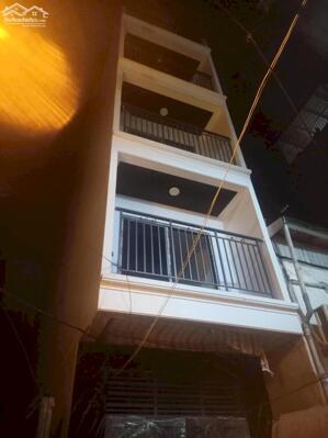 Cần bán nhà dòng tiền doanh thu cao 57m2, 6T, 9P khép kín, ô tô 7 chỗ vào nhà