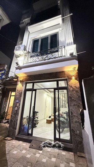 bán nhà 45 m2 thiết kế 5 tầng 7 phòng ngủ thoáng mát ôtô đỗ cửa tại lai xá, hoài đức hà nội