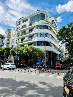 quá ngộp! bán gấp building góc 2mt - dt: 20x16m - hầm 7 tầng - hđt: 280tr/th - giá 65 tỷ - tin thật