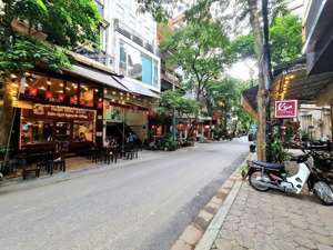 hiếm có mặt phố nghĩa tân, cầu giấy- dt 82 m2 x 3t , mặt tiền 5m, sổ đỏ vuông , giá 45 tỷ.