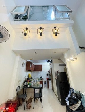 ô tô đỗ cửa, 4 tầng 3pn, dt 32m2 (4 x 8 ), p3 gò vấp, 6.1ty tl