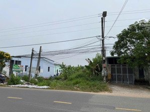 đất ngay trong kcn bàu bàng cách chợ đêm bàu bàng chỉ 2p di chuyển, dt 200m2 có thổ công chứng liền