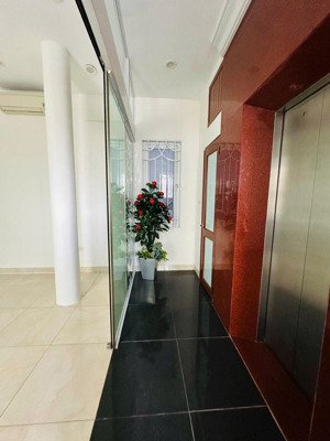 bán nhà phố trần duy hưng- kinh doanh 45m 6t 3,6mt - lô góc 3mặt - 2 mặt ngõ lớn ô tô cách phố 10m