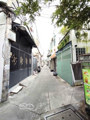 hẻm ô tô, 4 tầng 3pn 48m2(4 x 12), p4 gò vấp, giá 6.95 ty