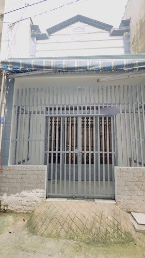 nhà phố gần ngã 3 cây điệp chợ dĩ an 1, phường dĩ an, tp dĩ an.