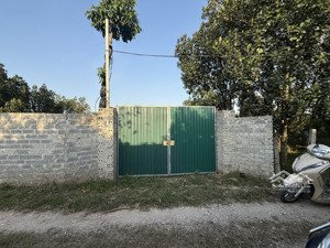 bán đất vườn 50 năm giá chỉ hơn 3 triệu/m ngay khu dân cư và dho8