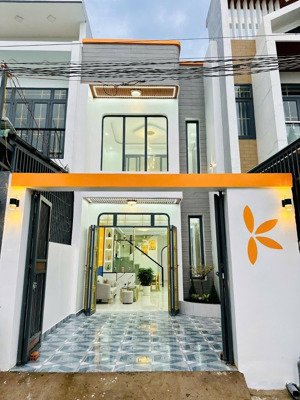 bán gấp nhà riêng 584 tân kiên, 1,9 tỷ, 80m2,bán gấp nhà riêng 584 tân kiên, 1,9 tỷ, 80m2, 3pn, 2wc