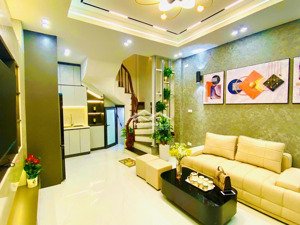 bán nhà hoàng hoa thám 50m ra mặt phố, 2 mặt ngõ trước sau dt25m giá 6,85 tỷ