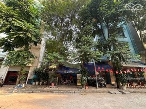 bán lô đất hiếm đối diện vườn hoa trần quang diệu, đống đa. diện tích khủng, mặt tiền lý tưởng