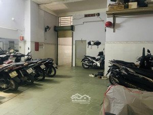 nhà mặt tiền cn đủ 178m2(6.6/10 x 25dài) ko lộ giới - 3 tầng chính chủ 1 đời- dòng tiền 80tr/tháng