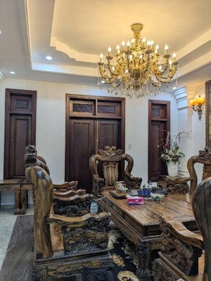 ngộp bank bángấp: nhà hẻm ô tô 6 tầng, tầng hầm, thang máy. hàng xóm cityland, emart phan văn trị