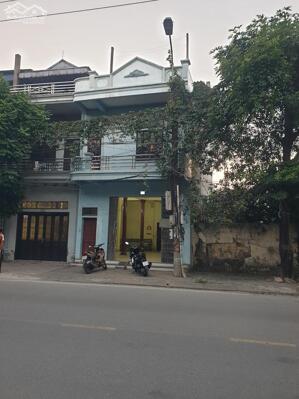 BÁN NHÀ MẶT ĐƯỜNG VŨ HỮU LỢI 2.5 TẦNG 121M2 MẶT TIỀN 5.5M GIÁ 55 TRIỆU/M2