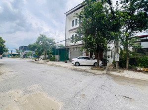 đất đấu giá yên khang - hưng đông đường 15m. 90m2 hướng đông nam giá 3,8 tỷ. hạ tầng đẹp