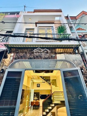 bán gấp cuối năm nhà huỳnh văn bánh, phú nhuận. sổ chính chủ, 57m2 (4 x 14,2) giá 2,9tỷ. hẻm ôtô 5m