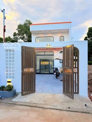 nhà hiệp an đường 4,5m lầu lửng mới 100%. 1/phan đăng lưu gần chợ bưng cầu ngay công an phường