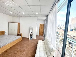cho thuê căn studio full ban công q8, ngay cầu nguyễn văn cừ, parcmall, cầu kênh xáng, cầu rạch ông