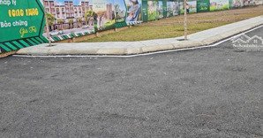 lô góc xã phú cát, quốc oai, hà nội, giá tốt 5 tỷ 100m2.thỏ cư. hàng xóm đại học quốc gia.