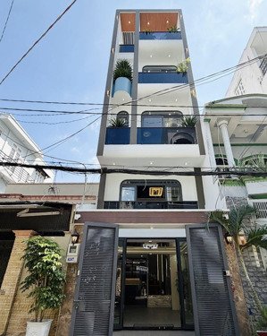 bán nhà cho thuê 30triệu ngay thủ khoa huân -quận 1. giá 5tỷ6/80,4m2 gần chợ bến thành