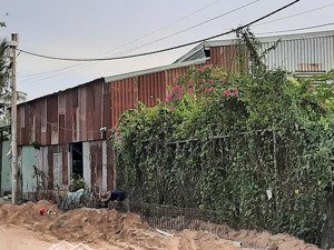 mặt tiền ven sông sài gòn - 325m2 - 9,7 tỷ - ngay chiến khu an phú đông huyền thoại.