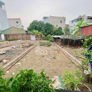 ngõ nông - gần oto tránh - sổ vuông vắn