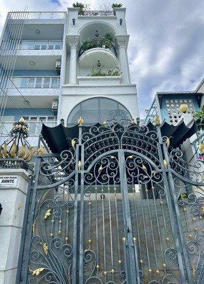 tân bình - cạnh lê văn sỹ - khẳng định vị thế xa hoa 7 tầng + hầm - dts 435m2 - nhỉnh 29 tỷ .