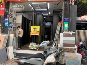 bán nhà mặt phố hoàng quốc việt, dt 58m, vỉa hè, ô tô tránh, kinh doanh.