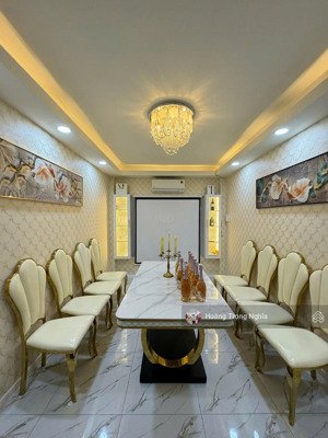 nhà mới vào ở ngay | hxh phan đình phùng, phường cầu kiệu | dt: 4m x 11m - 4 tầng | giá nhỉnh 8 tỷ