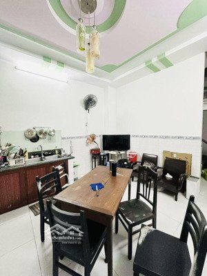 nguyễn ảnh thủ - mặt tiền hiệp thành 06 - xe tải tránh - nhà đẹp ở ngay nhỉnh 6 tỷ