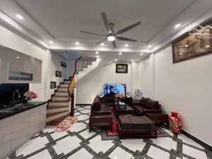 sở hữu siêu phẩm giá tận tâm chỉ 13.68 tỷ phố kim ngưu 36m 5 tầng mặt tiền 5.1m hai bà trưng