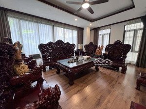 siêu hiếm - xuân la tây hồ - nhà đẹp 48m 5 tầng - dân xây tâm huyết,lô góc oto tránh kinh doanh