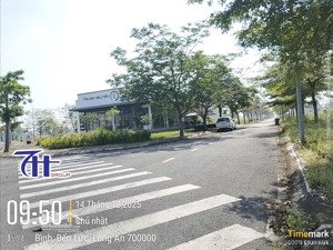 bán rẻ nền đất lago centro mặt tiền dt 830 bến lức long an
