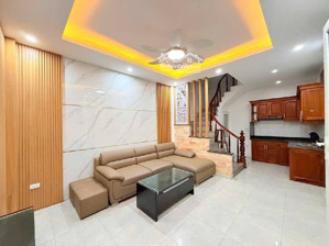 nhà đẹp thanh bình, mỗ lao, 35m2 -5tầng -7,8tỷ , nội thất đẹp ở ngay