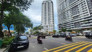 chủ cần bán lô góc ngã 4, 2 mặt tiền đường 7,5m và đường 10,5m song song với đường 30/4 giá rẻ