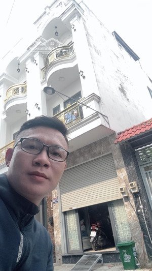 33m2 đường số6 giá 3,3 tỷ hẻm thông xe hơi