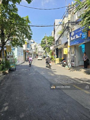 bán nhà hẻm xe hơi, 211/ hoàng hoa thám, phú nhuận, 90 m² (4.5m x 20m)