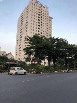 siêu phẩm mặt phố hoàng hoa thám ba đình quỹ đất lớn 2 mặt tiền hiếm