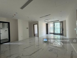 bán căn góc sunshine city - 103.8m2 -view nội khu- 3 ngủ + 2 logia - giá: 10,5 tỷ( sổ đỏ _ bao phí)