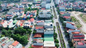 chính chủ em bán lô đất đồng bèo - phường phù khê-từ sơn,làn 2 đường nvc ,giá rẻ hơn lô cạnh 300tr