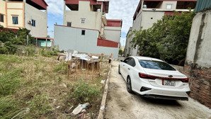 sát bìa làng ô tô tránh gần ql3 | lương nỗ đang xả giá.!!