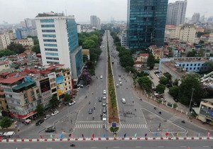 hoàng quốc việt, lô góc, ô tô, sát phố, mặt tiền rộng, chủ thiện chí, chỉ 21.5 tỷ